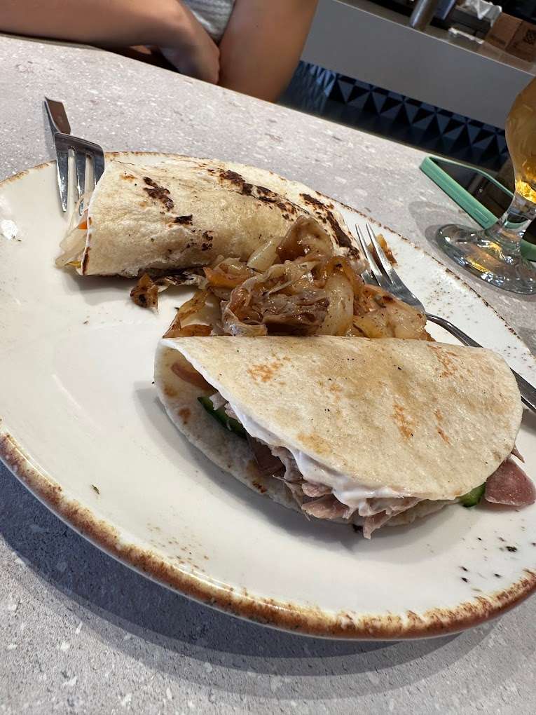Taco vegano (salteado de verduras)