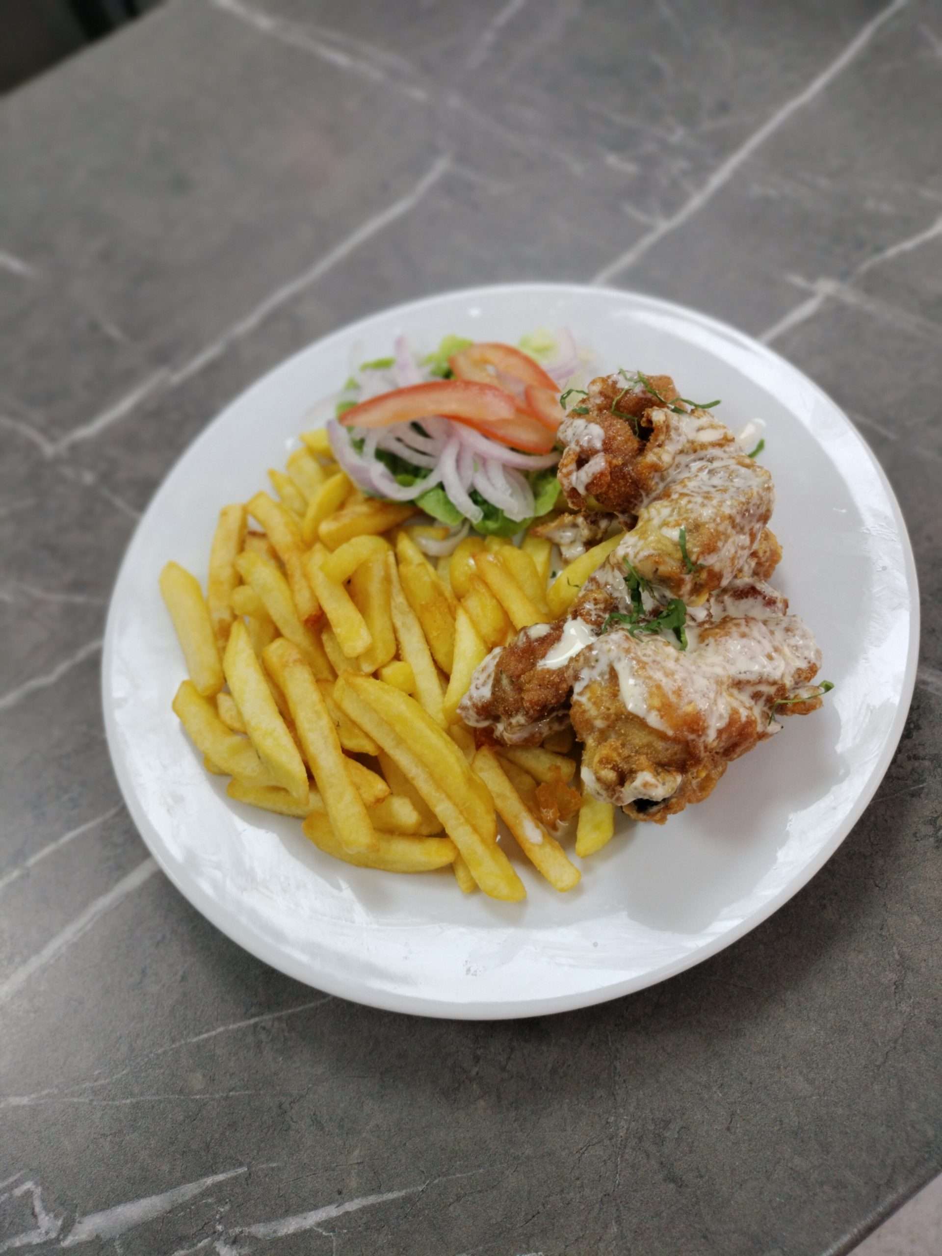 Alitas acevichadas