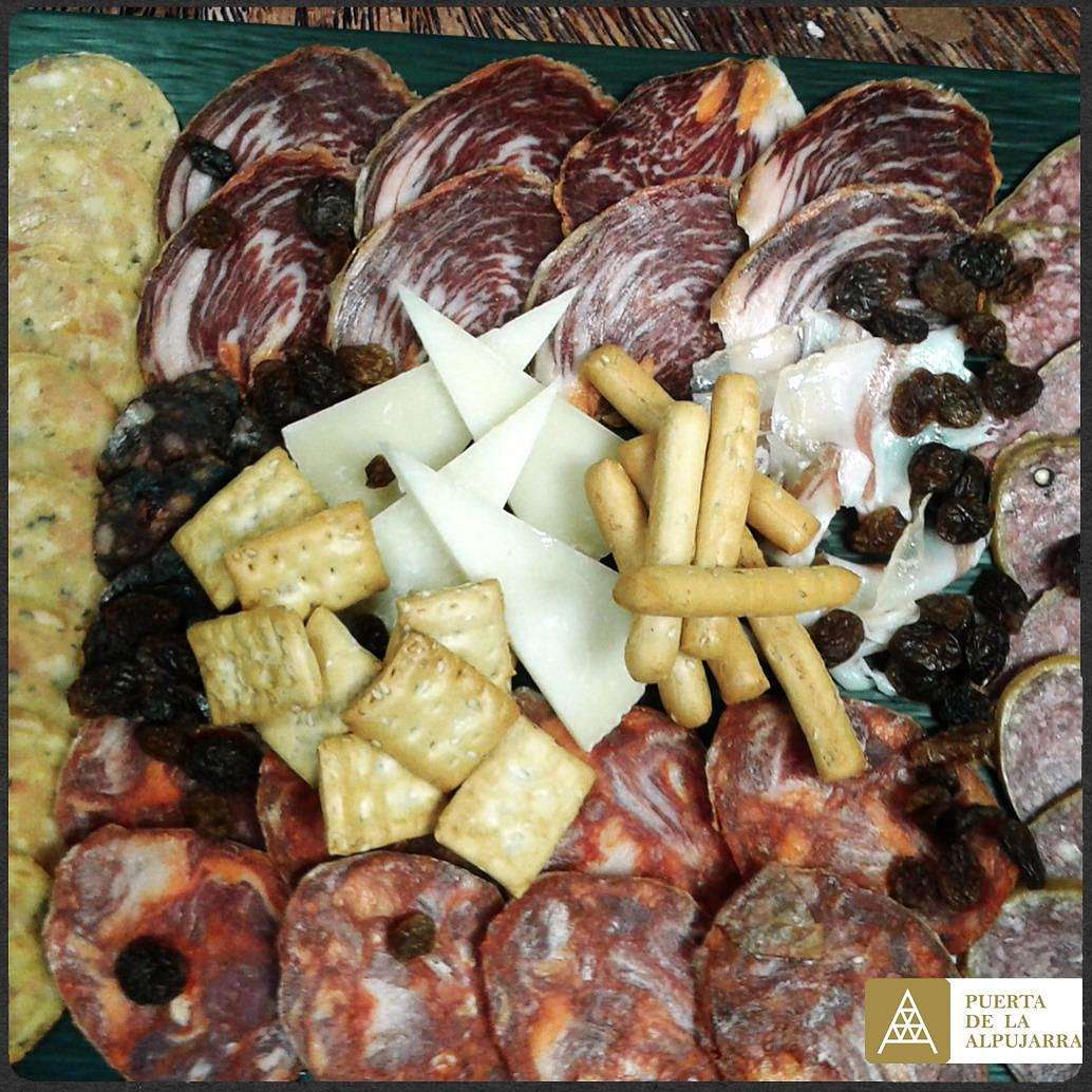 Tabla de embutidos alpujarreños
