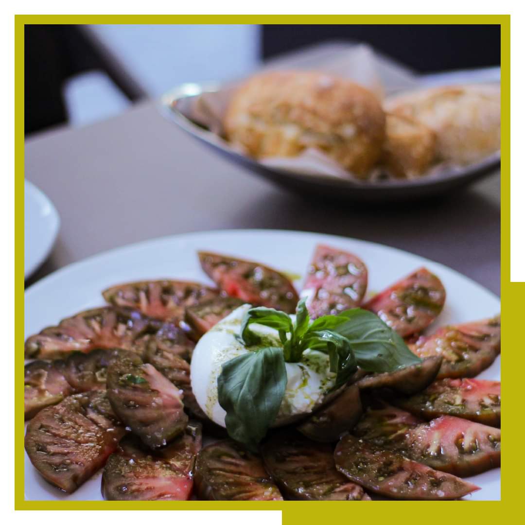 Tomate Raf y Burrata