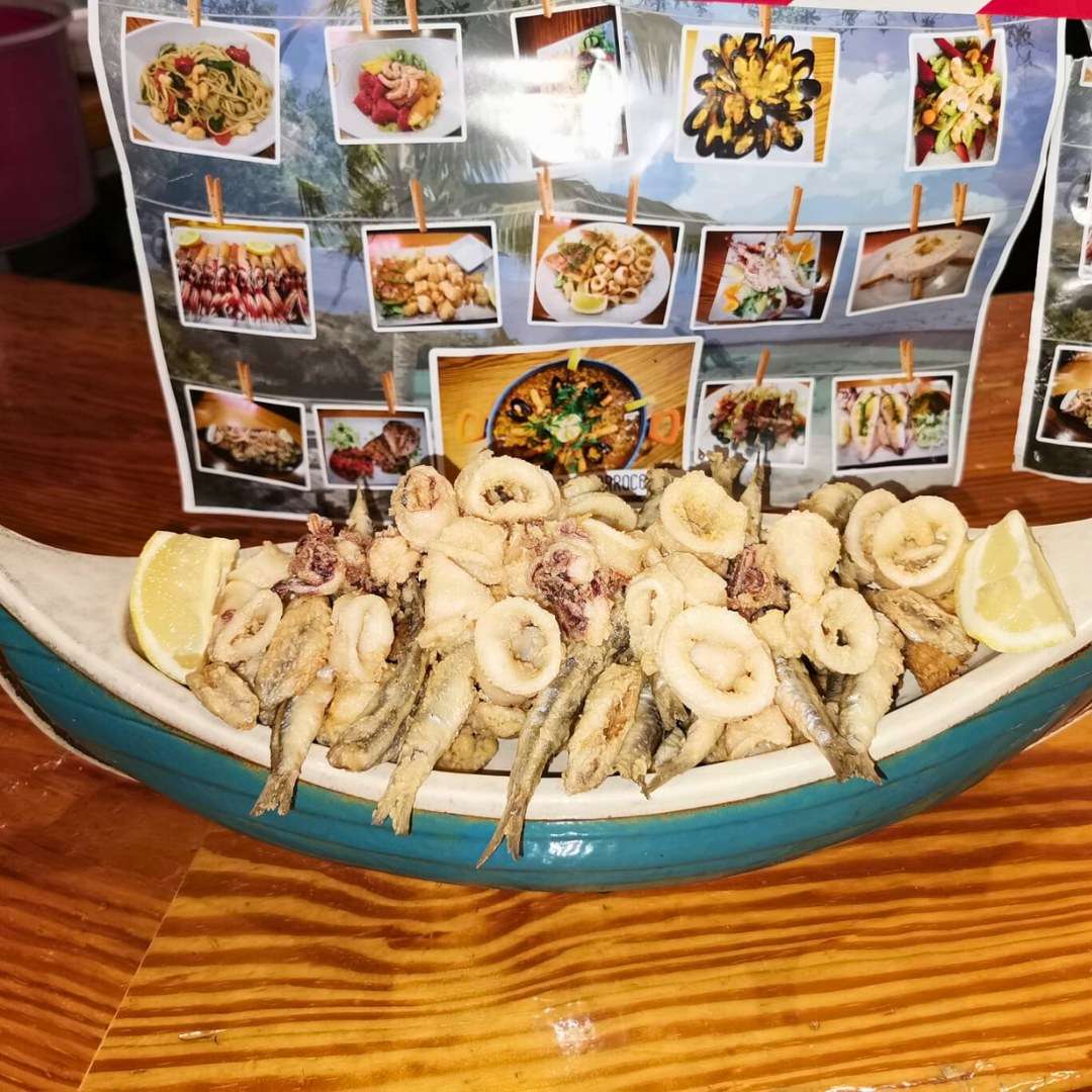 Barco de pescado (4 personas )