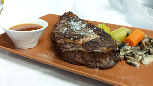 Churrasco de Carne Roja a la Parrilla