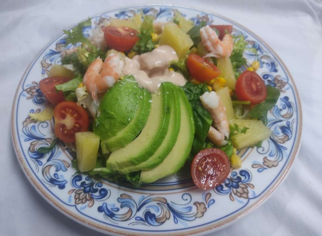 Ensalada de gambas