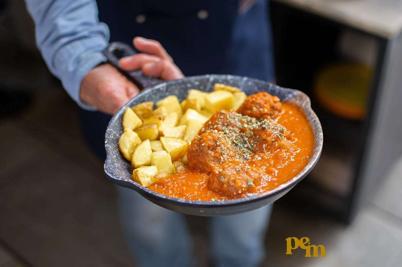 Albondigas con salsa de tomate