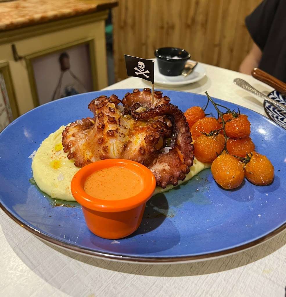 PULPO A LA BRASA CON PURÉ DE PATATAS