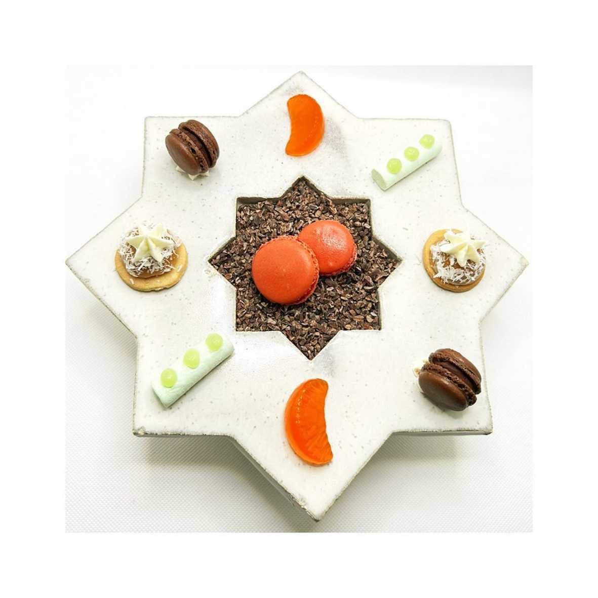 Petit fours