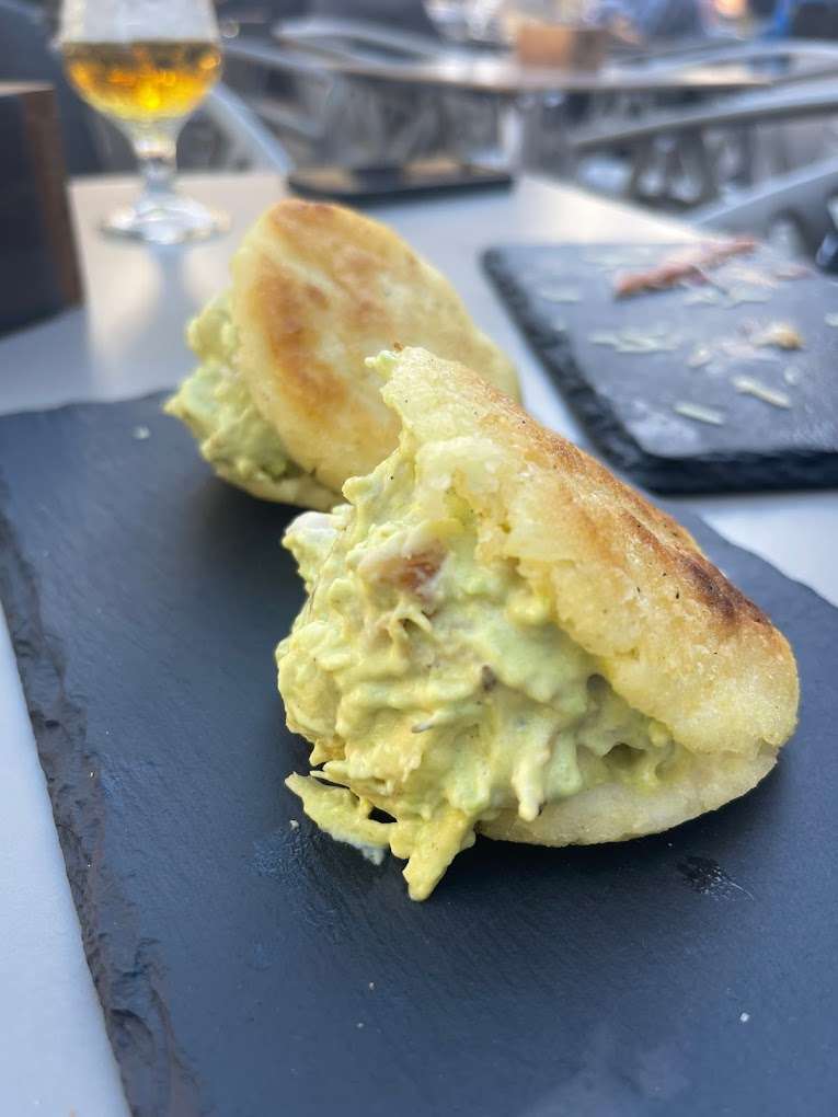 Arepas Reina Pepiada