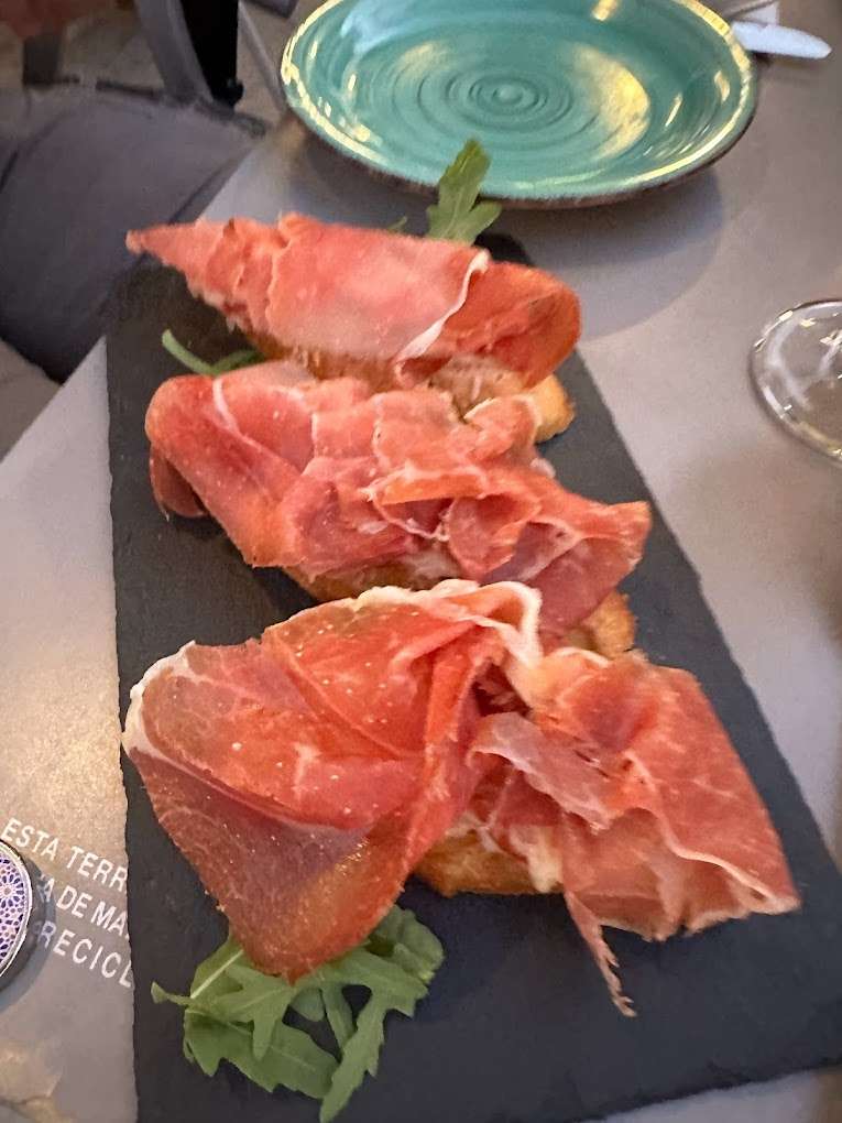 Bruschettas de serrano