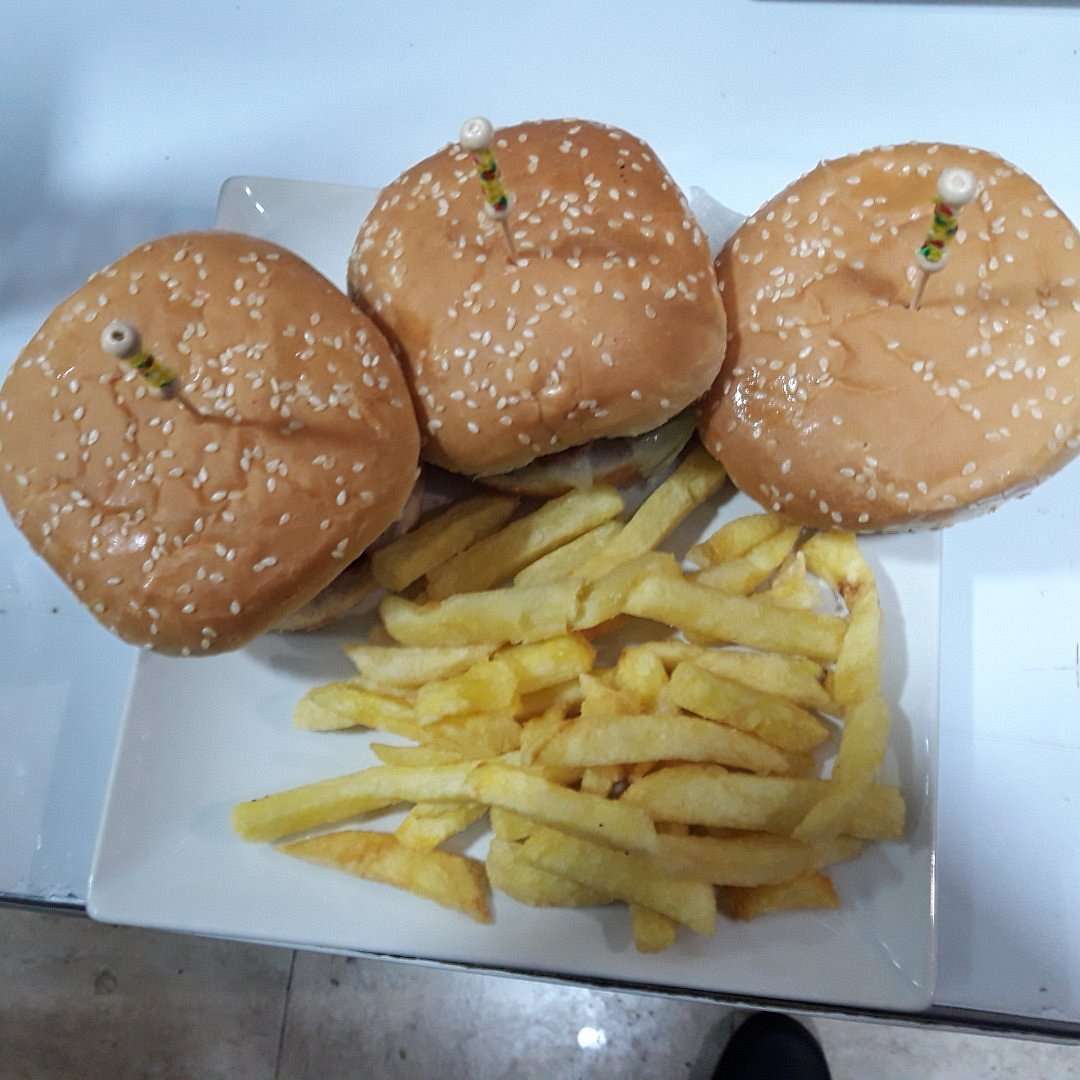 HAMBURGUESA TENTEMPIÉ