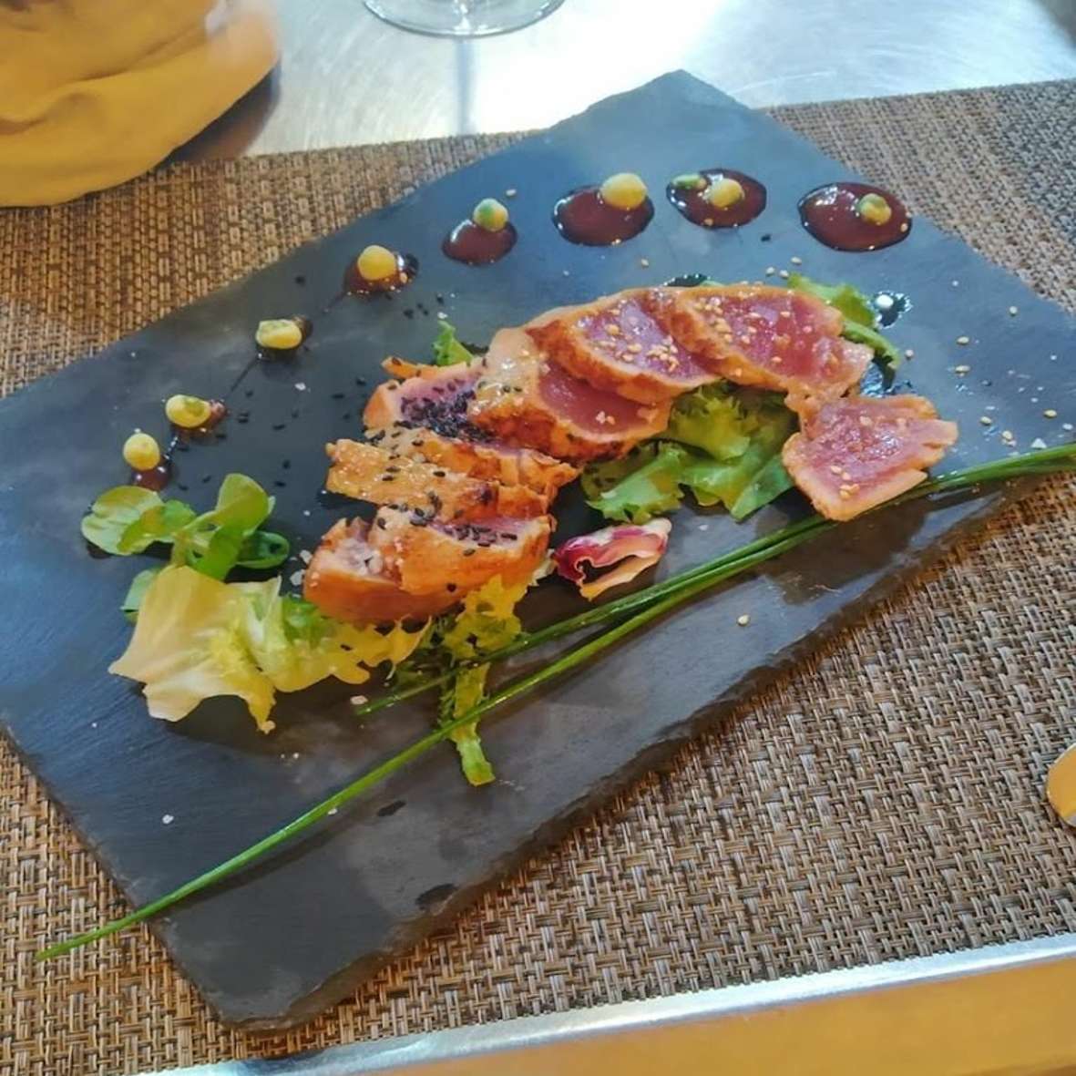 TATAKI DE ATÚN ROJO
