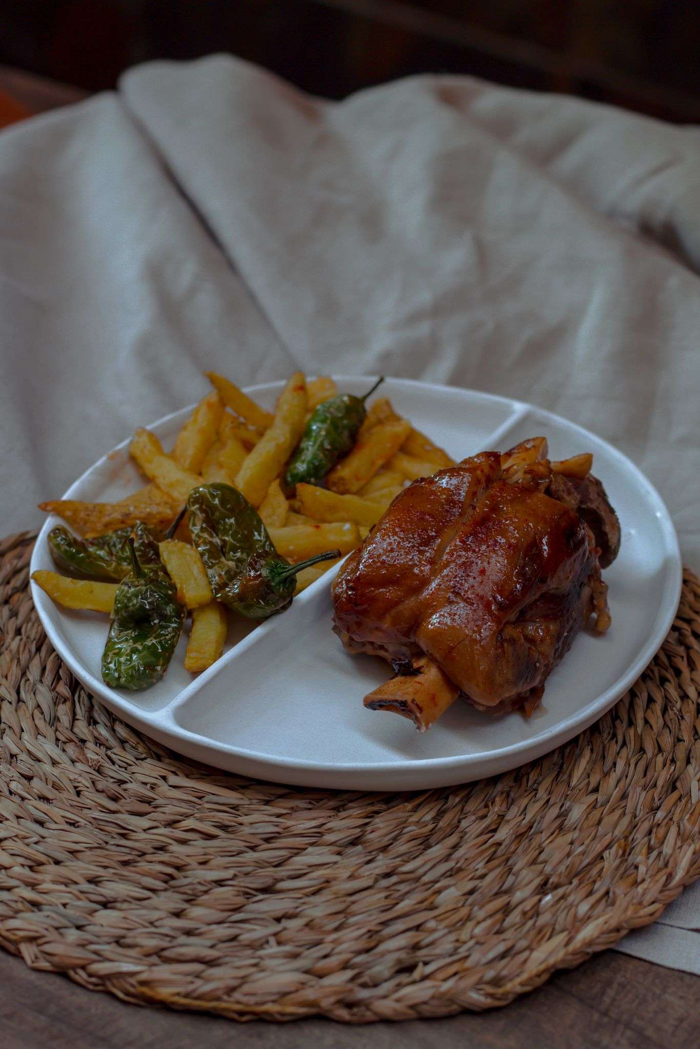 Codillo de cerdo al horno ‘la chicotá’